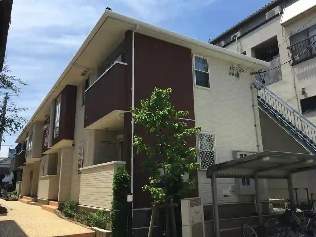 テイルズ 外観